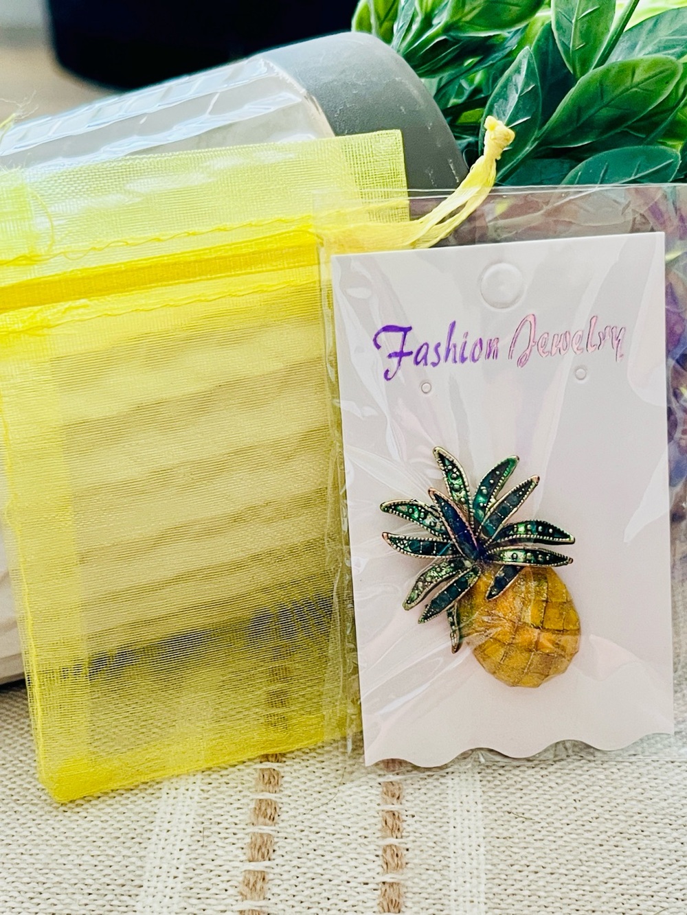 Pineapple Brooch By Boutique Finds Fashion Jewelry Hard Enamel Finish~ ~New~